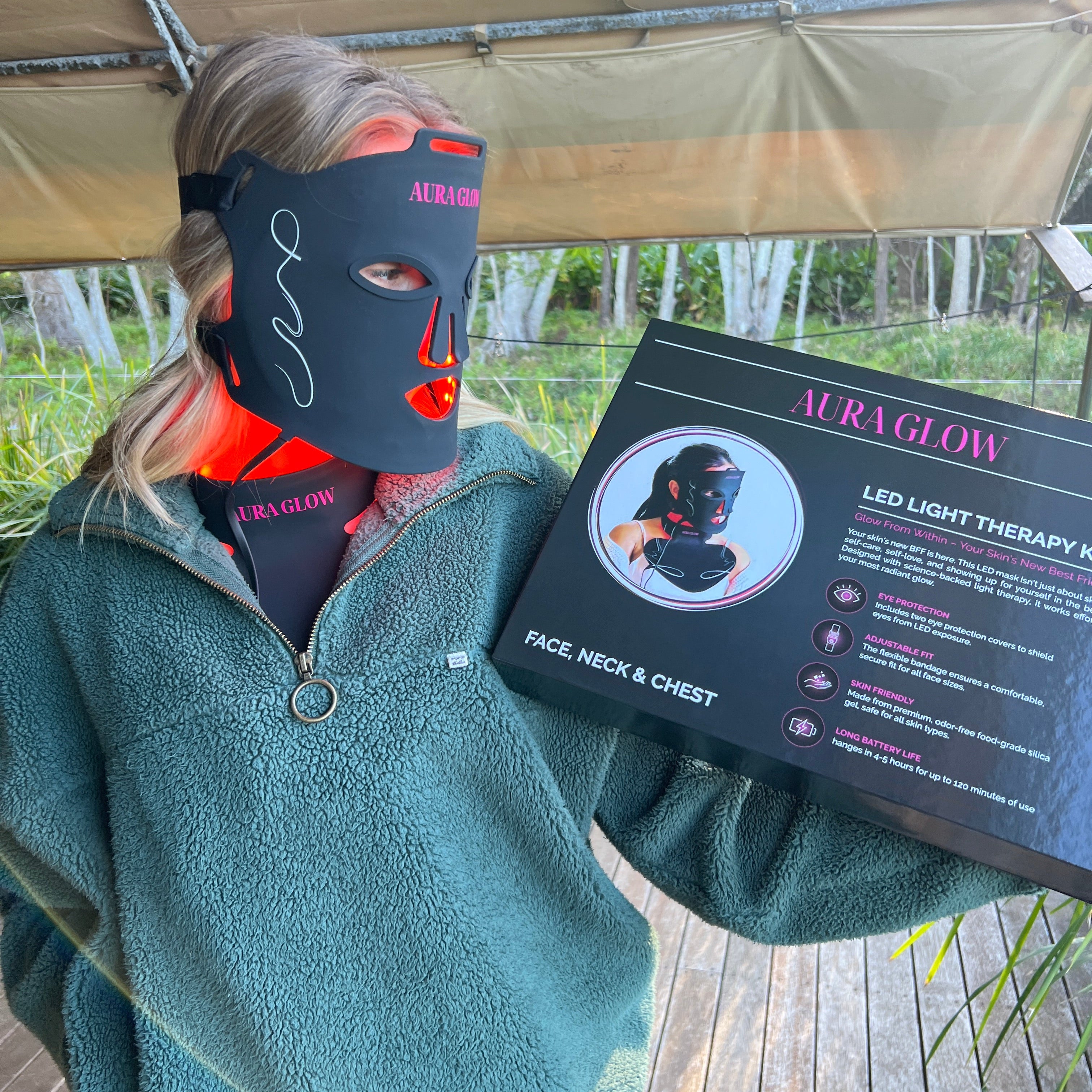 Limited Edition LED Light Therapy Set – Complete Face, Neck & Chest